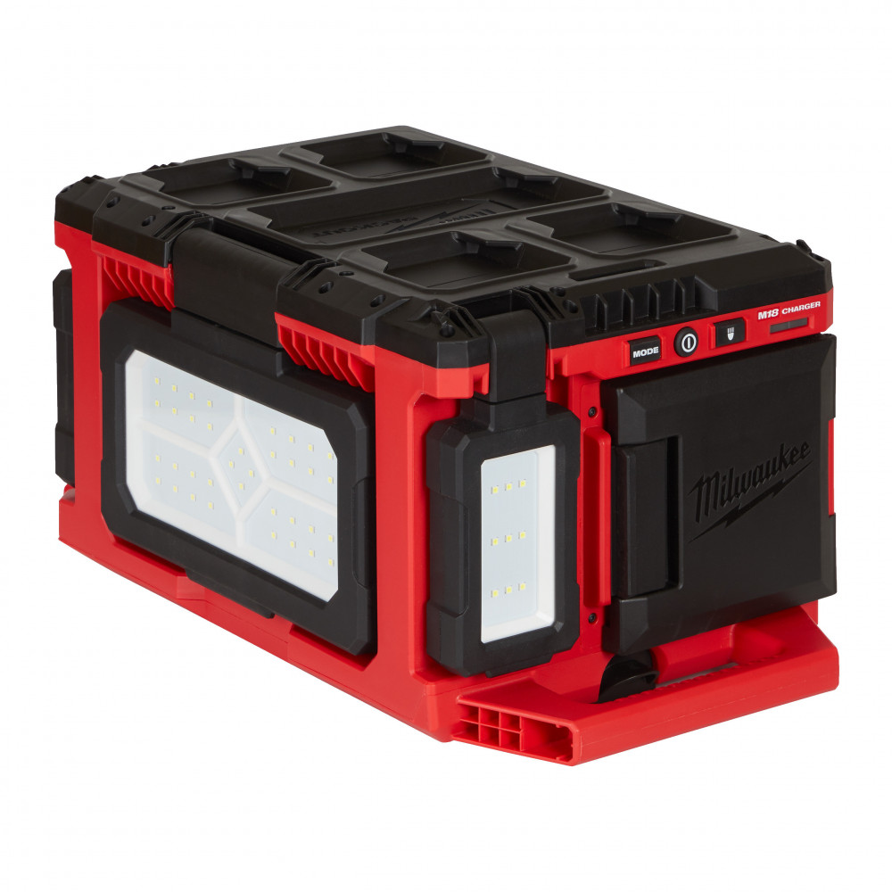Milwaukee M18 POALC-0 PACKOUT priestorové svetlo a nabíjačka